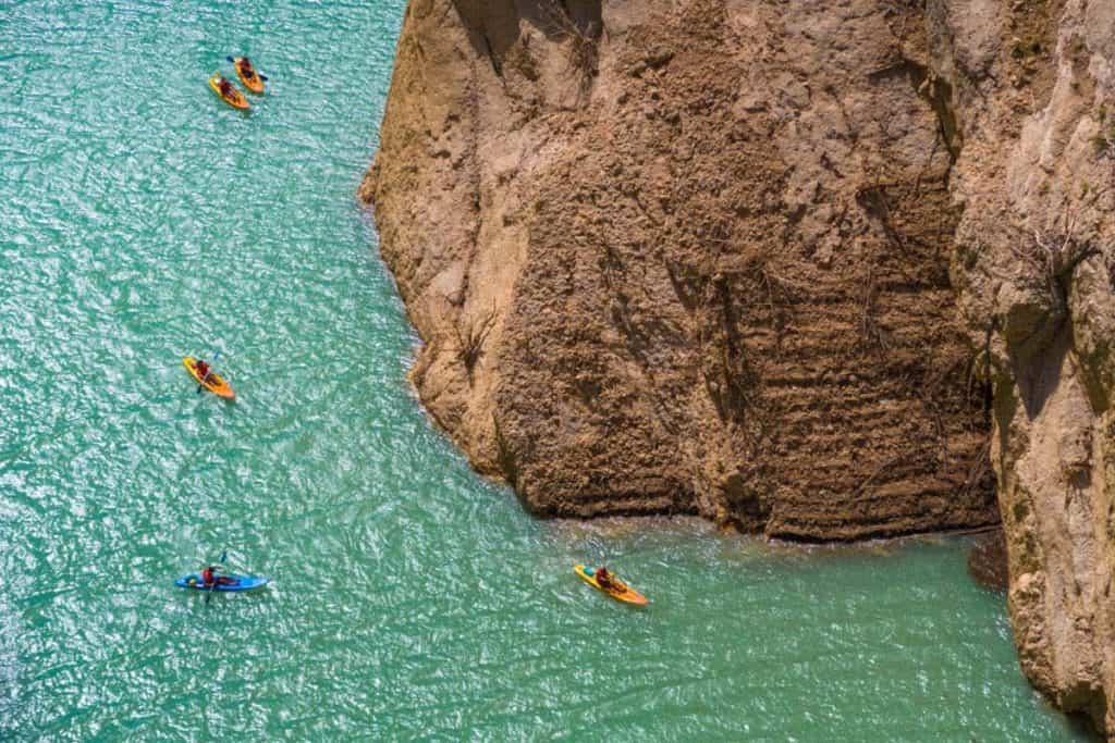 People kayaking in Mont-Rebei