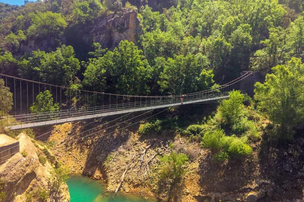 Suspension bridge