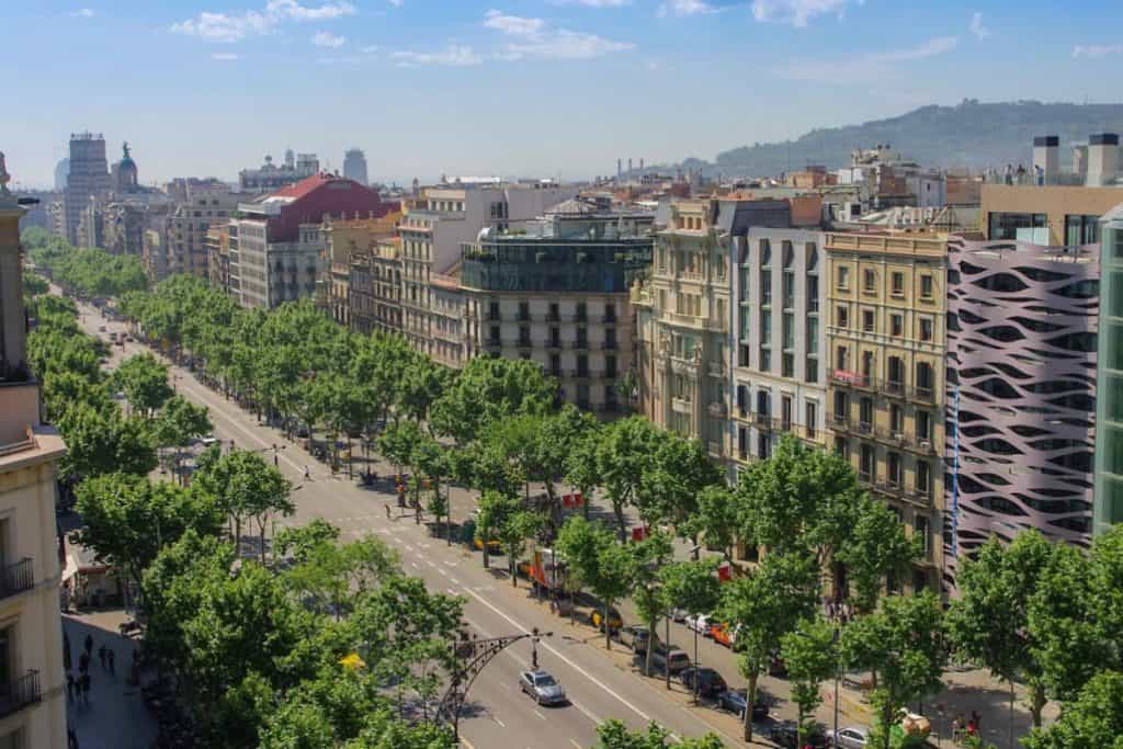 A panoramic view of Passeig de Gràcia