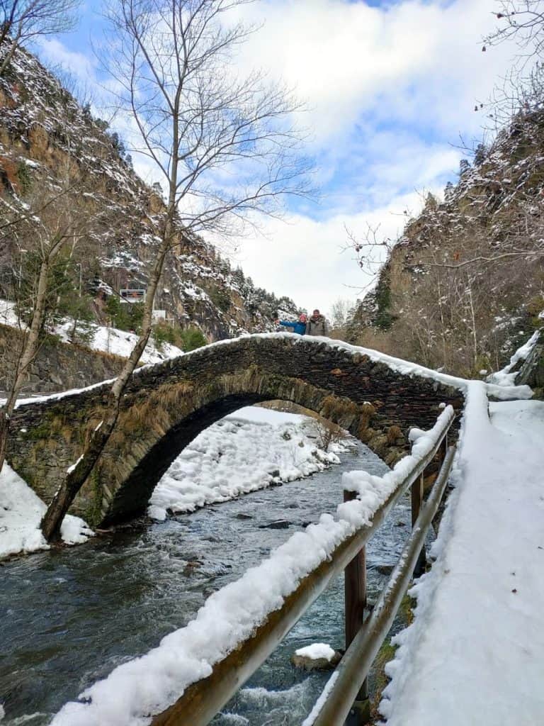 Stone bridge in the Camí Ral winter hike