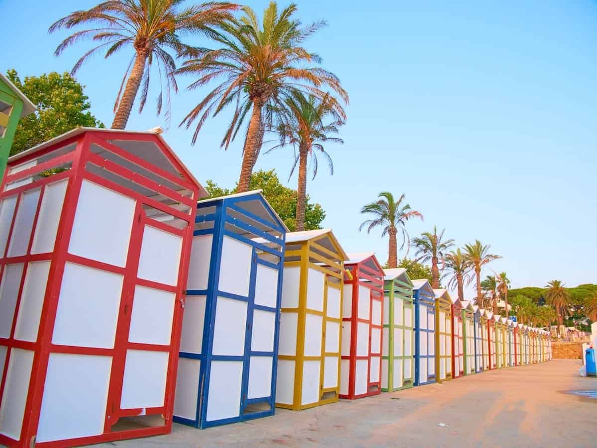 Colourful beach houses in s'Agaró