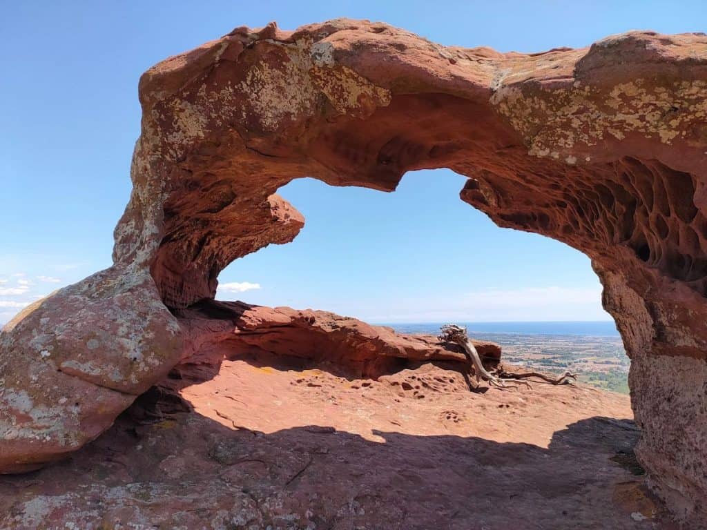 Rock formation in Mont-Roig del Camp