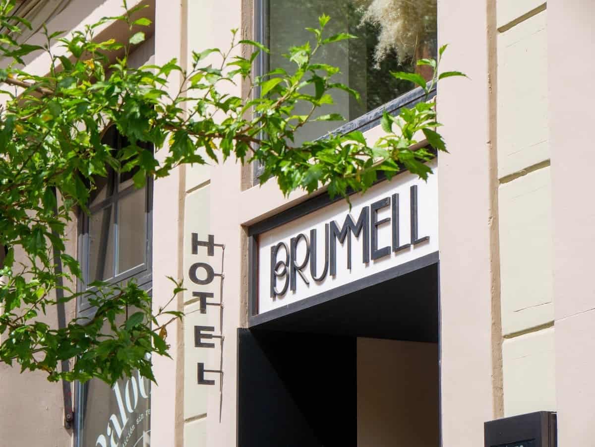 The entrance of Hotel Brummell