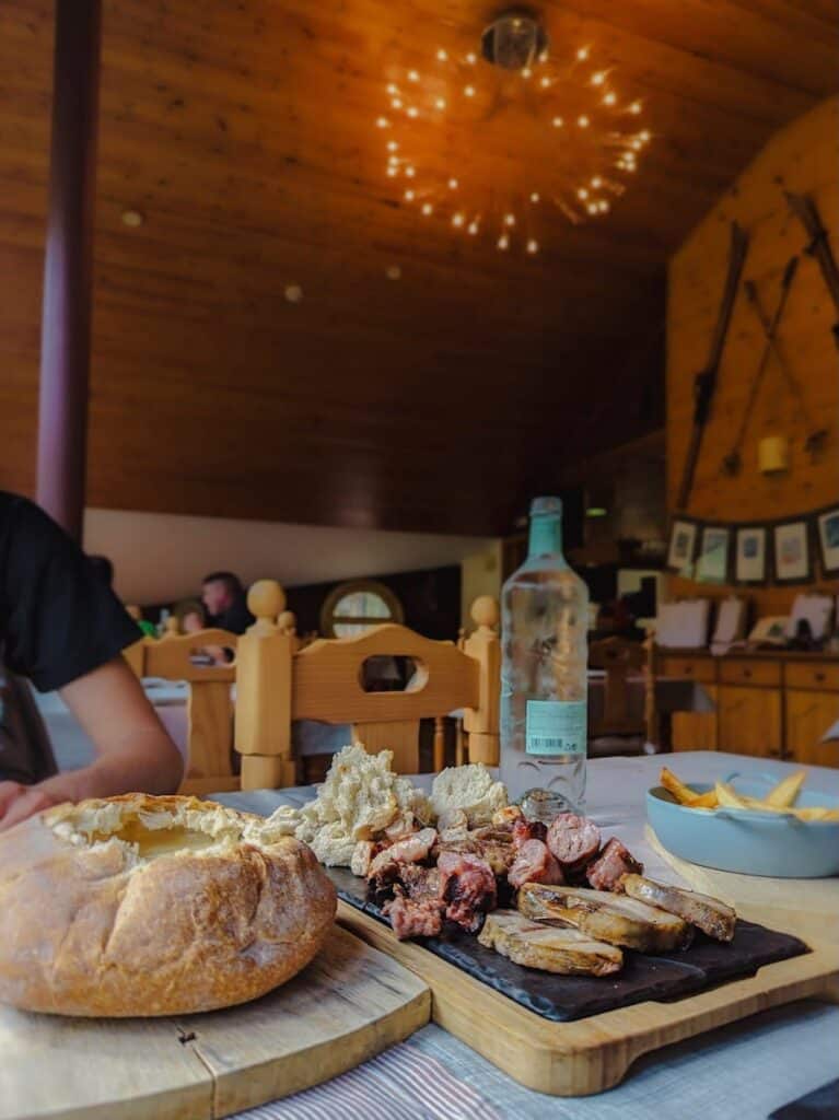 Cheese fondue at L'Ensegur