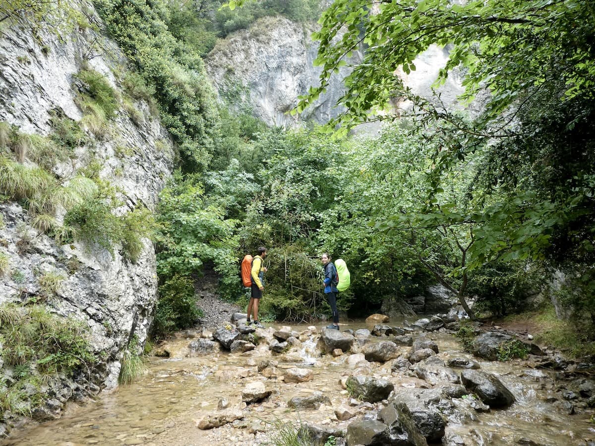 Little waterfalls along the Cavalls del Vent route