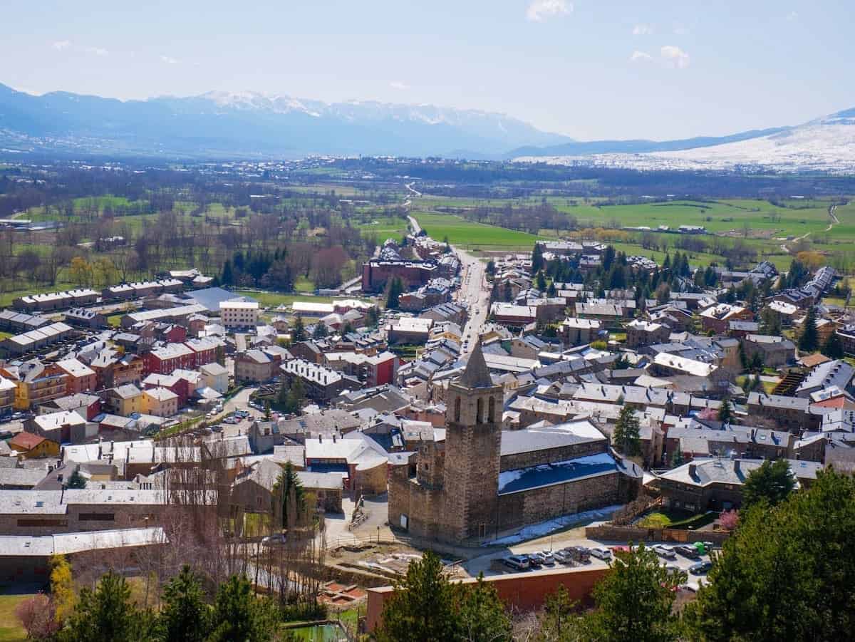 Panoramic view of the village of Llívia