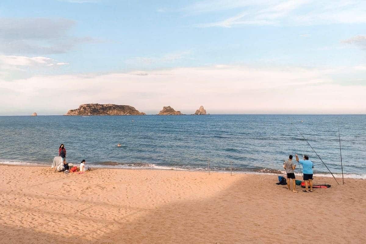 A views of the Medes Islands from the L'Estartit beach