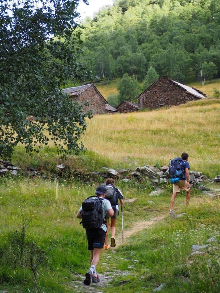 Hiking to Noarre