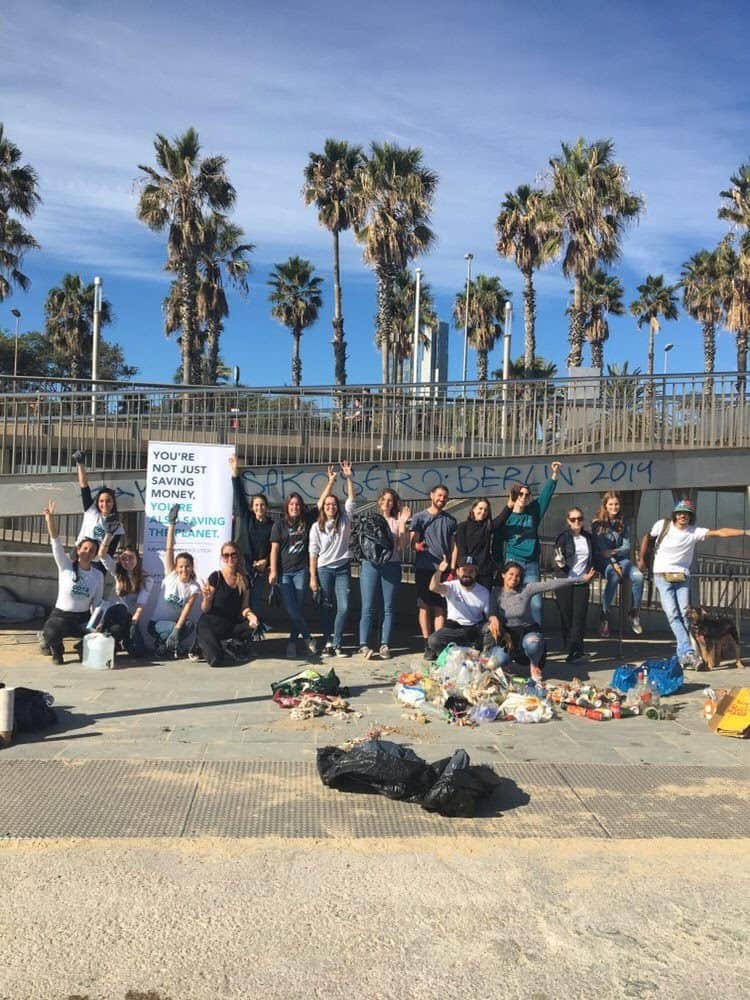 Plastic clean up in Barcelona's beach