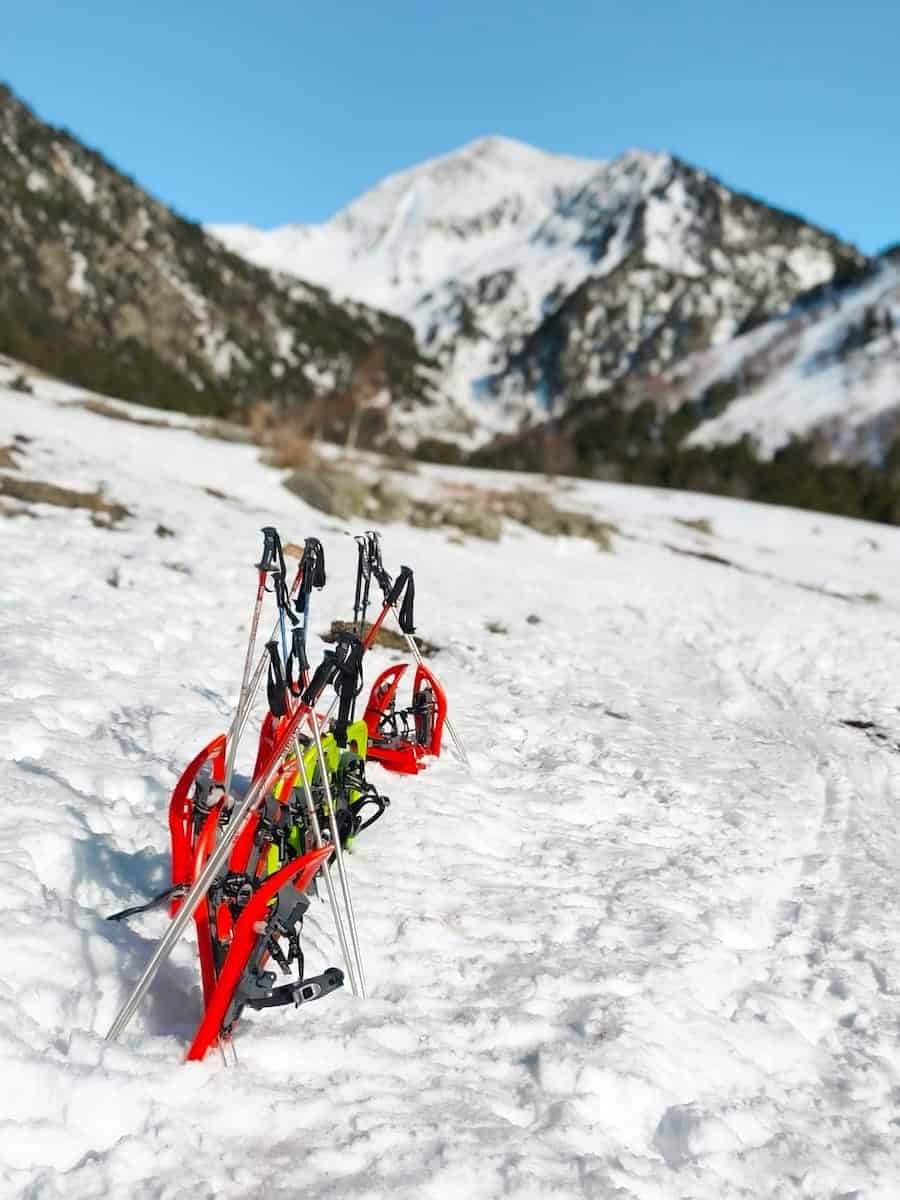 Snowshoes in Sorteny Valley