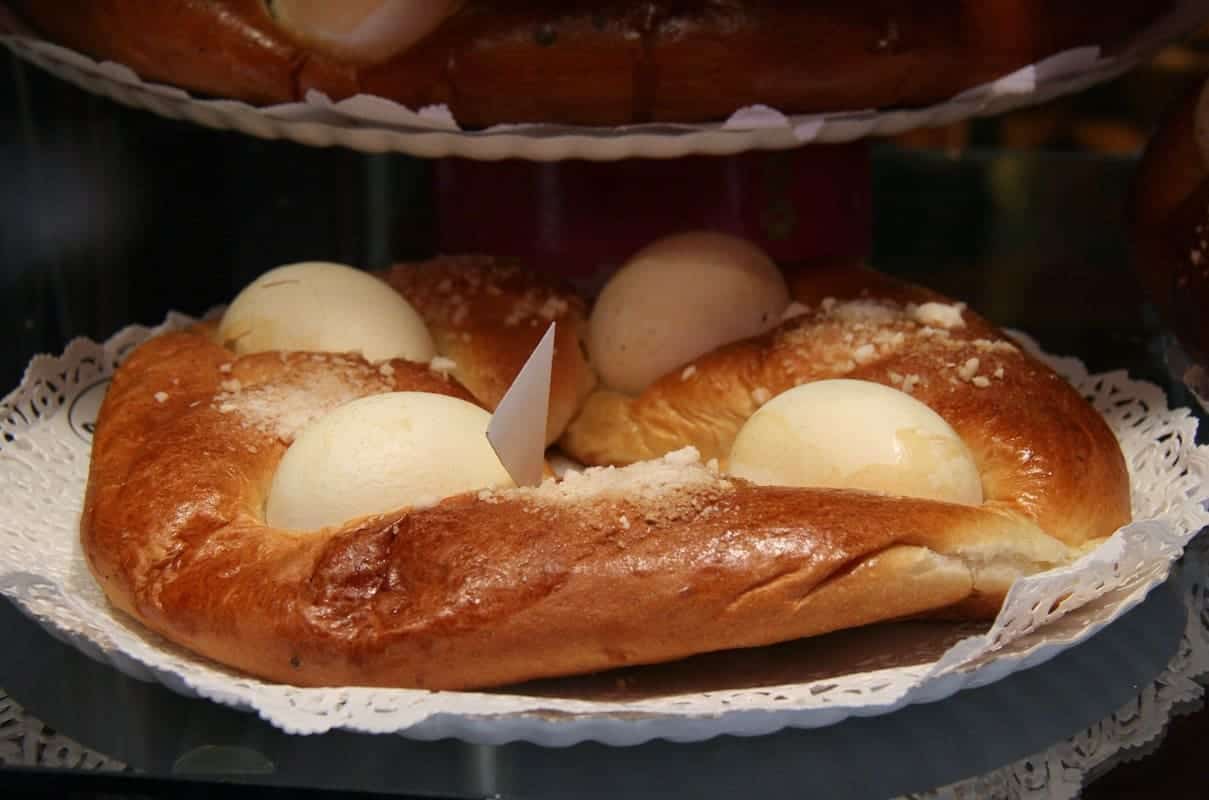 Traditional Mona de Pasqua with hard-boiled eggs